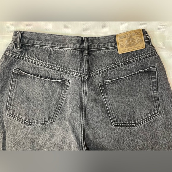 Bugle Boy Vintage Black Rose Embroidered Jeans | Size 16 - Picture 12 of 14